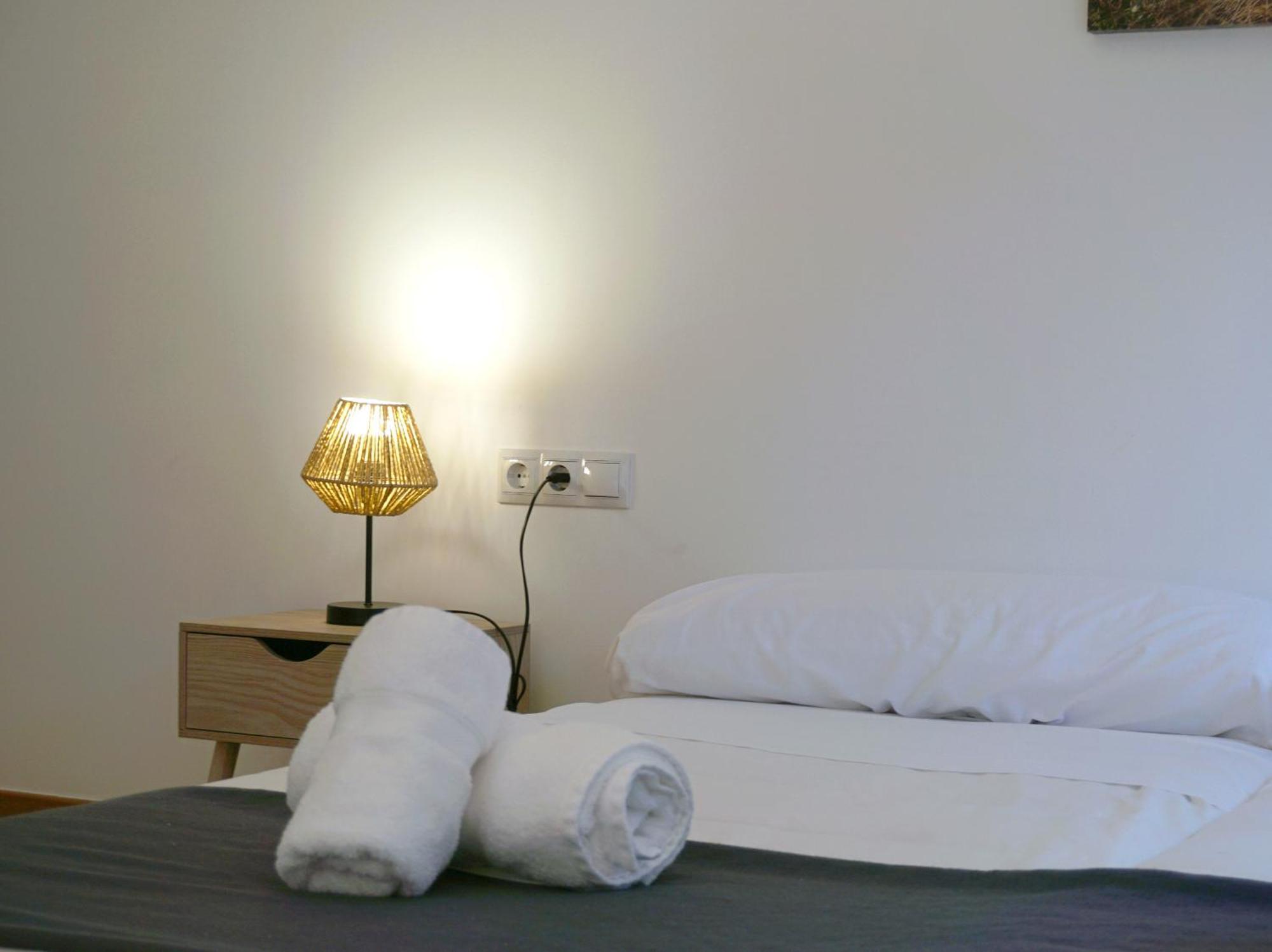 Hotel Glamping Aventura Atalaia à Cotobade Extérieur photo